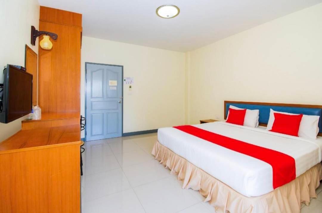 Hotel Baan Poemsuk Huahin Extérieur photo
