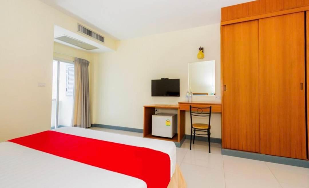 Hotel Baan Poemsuk Huahin Extérieur photo